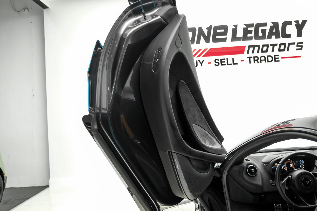 Used 2019 McLaren 600LT photo 34