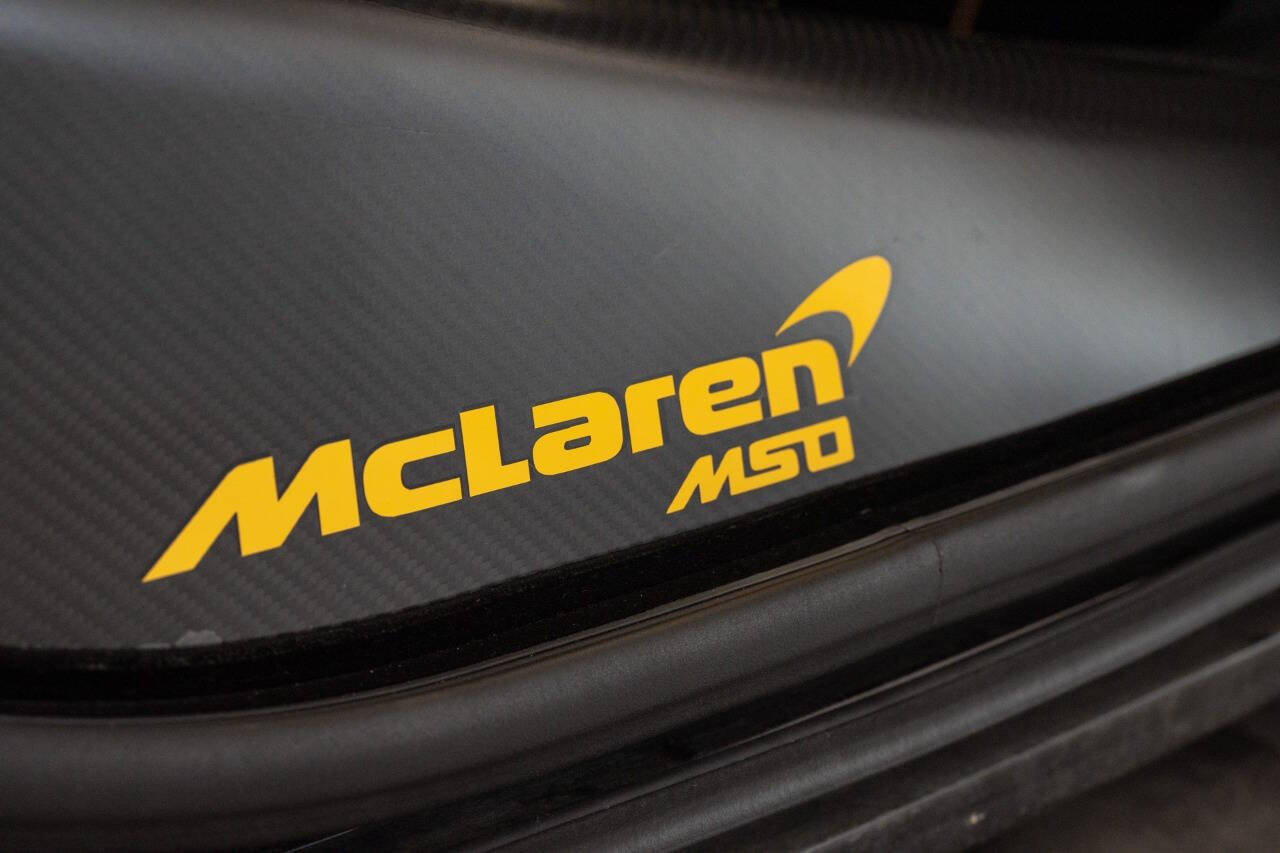 Used 2018 McLaren 720S Performance photo 55