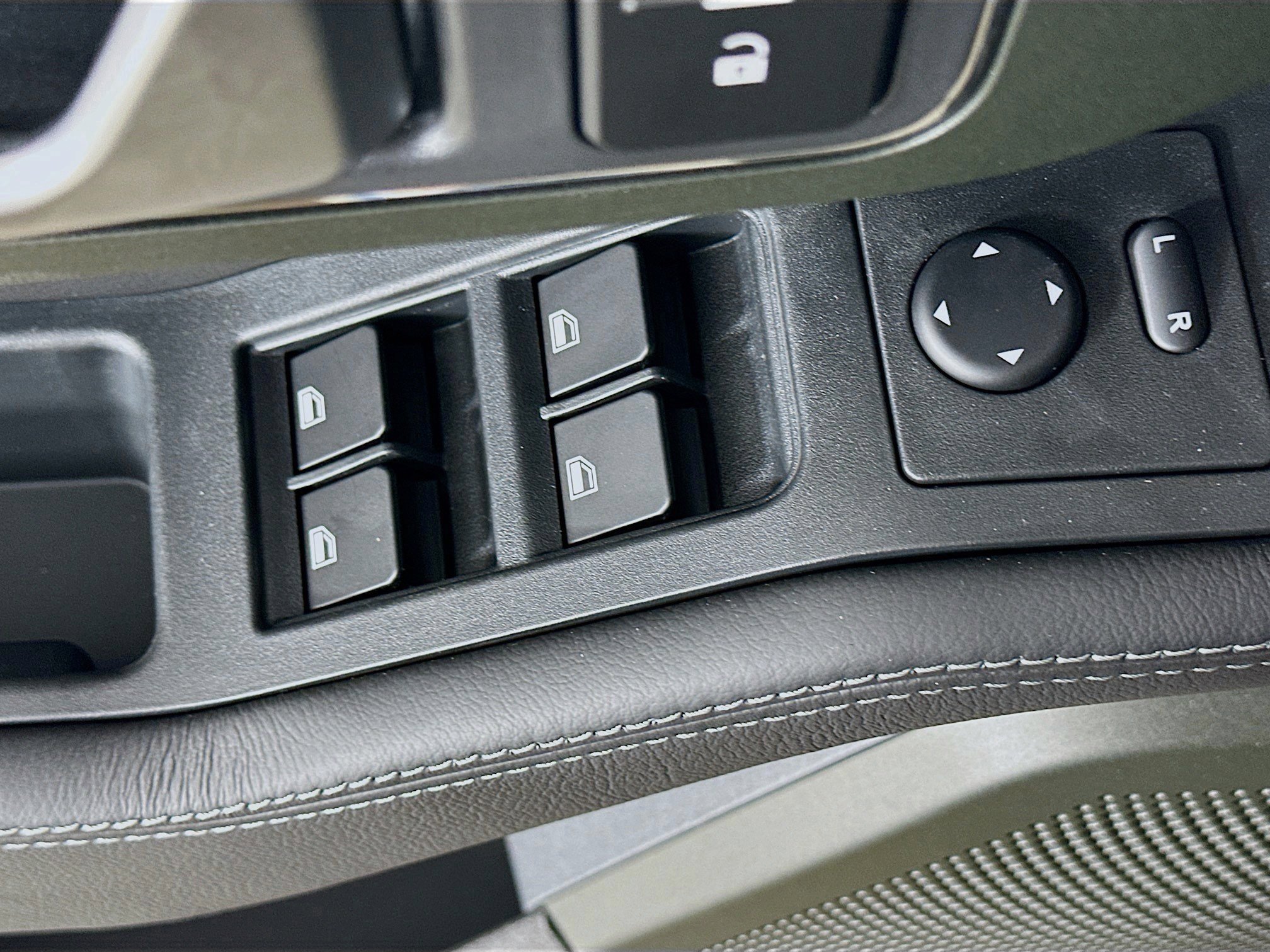 2025 INEOS Grenadier