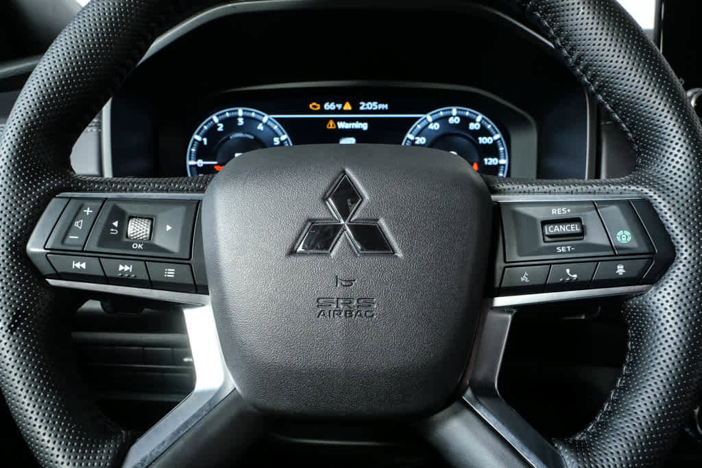 2024 Mitsubishi Outlander SEL Black Edition