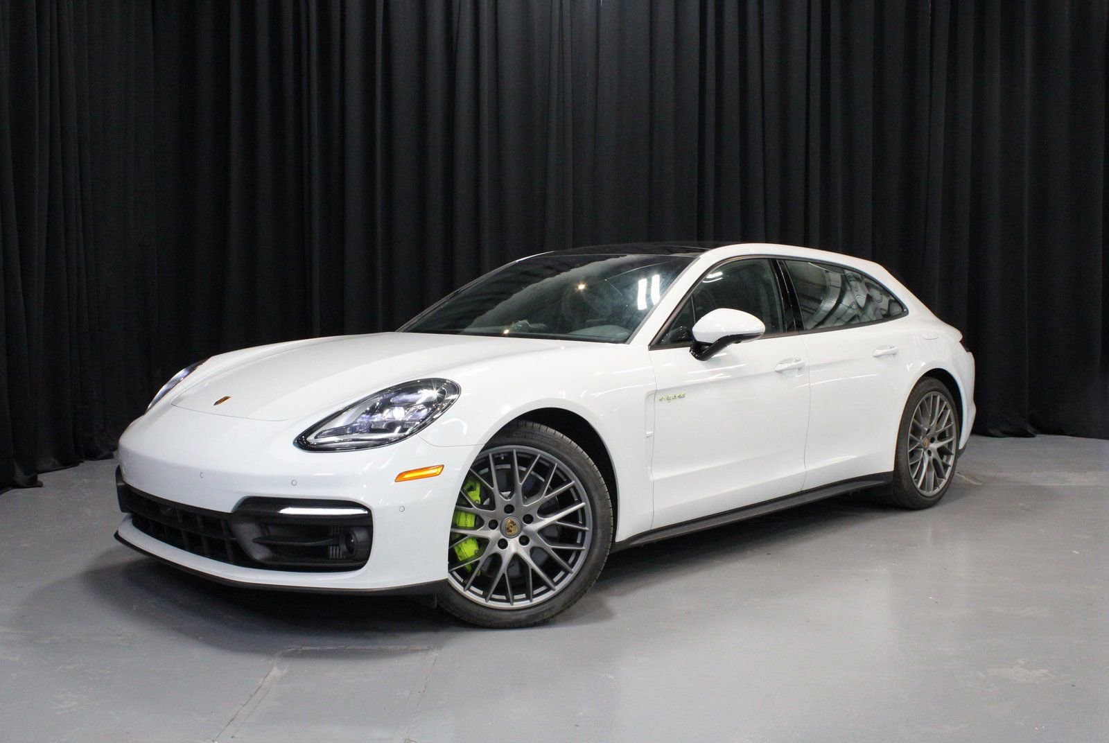 Certified 2023 Porsche Panamera 4 w/ Premium Package