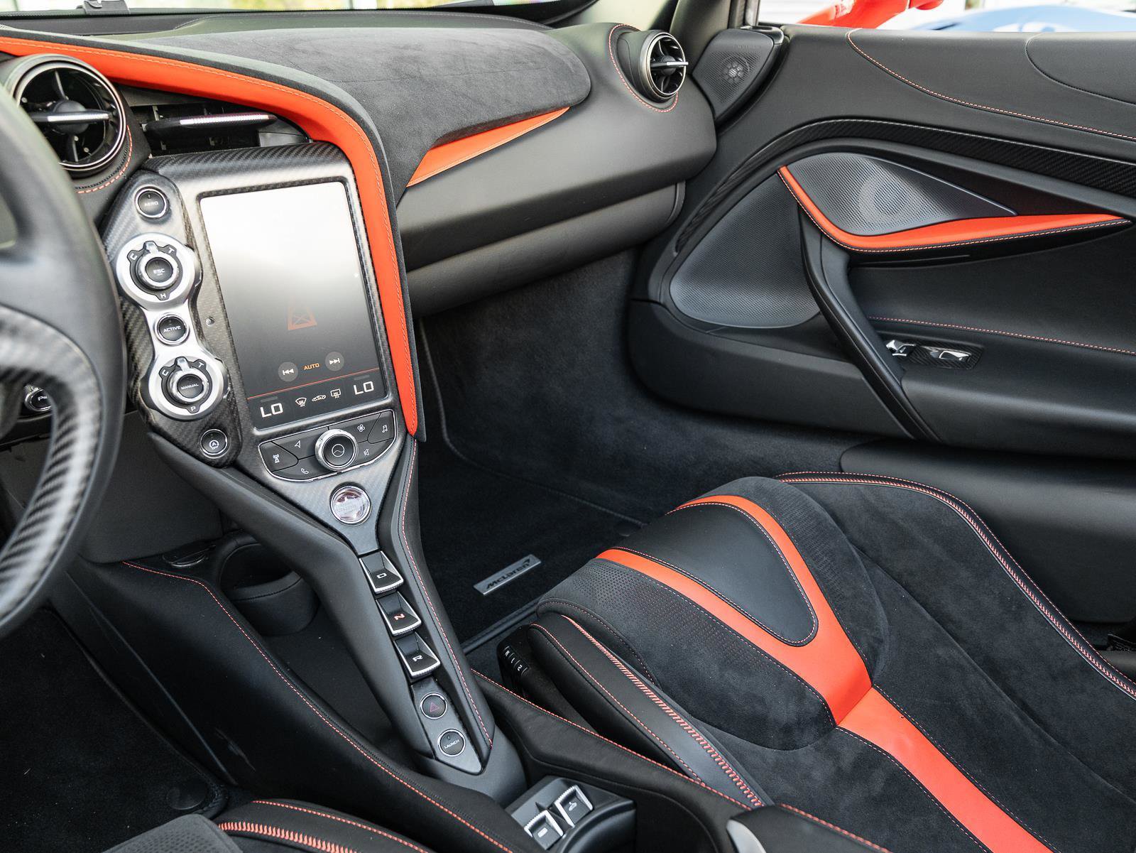 Used 2020 McLaren 720S Performance photo 48