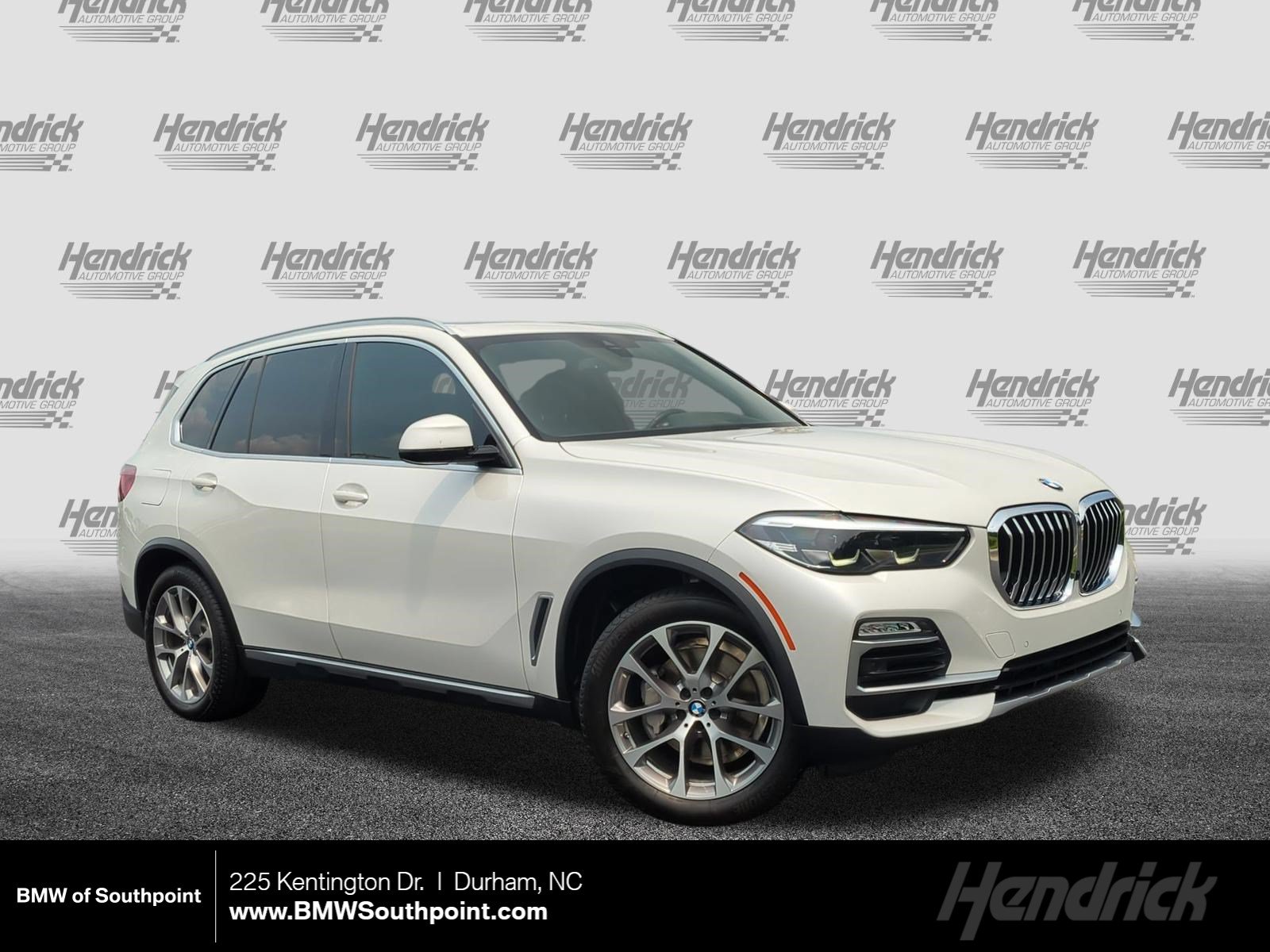 Used 2019 BMW X5 xDrive40i w/ Premium Package 2