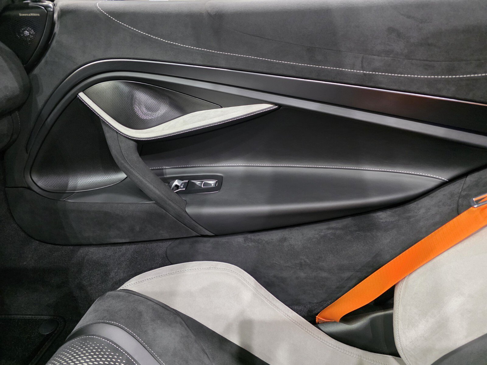 New 2027 McLaren 750S Spider photo 17