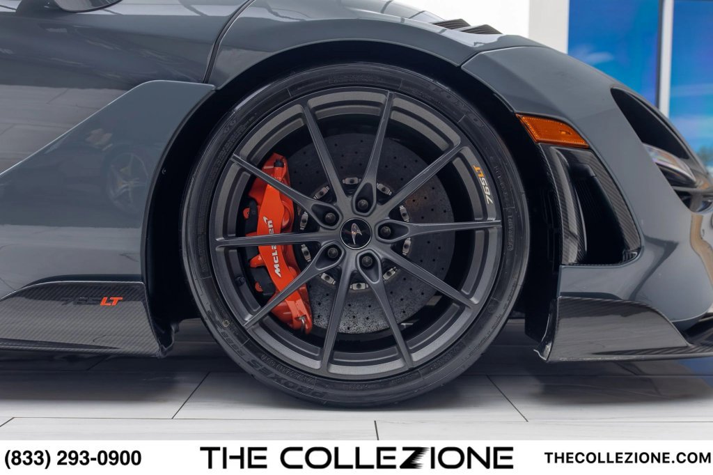 Used 2021 McLaren 765LT photo 46