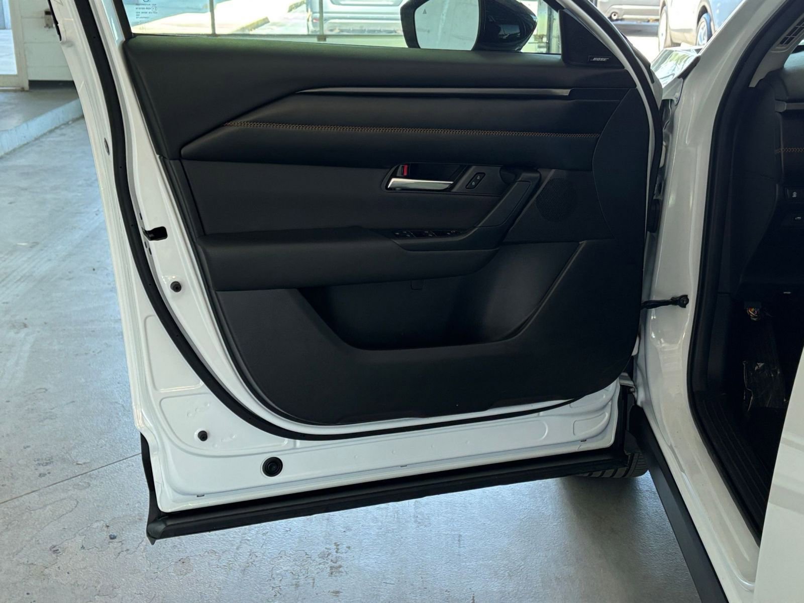 2025 MAZDA Cx-50 2.5 Hybrid w/ Premium Plus Pkg