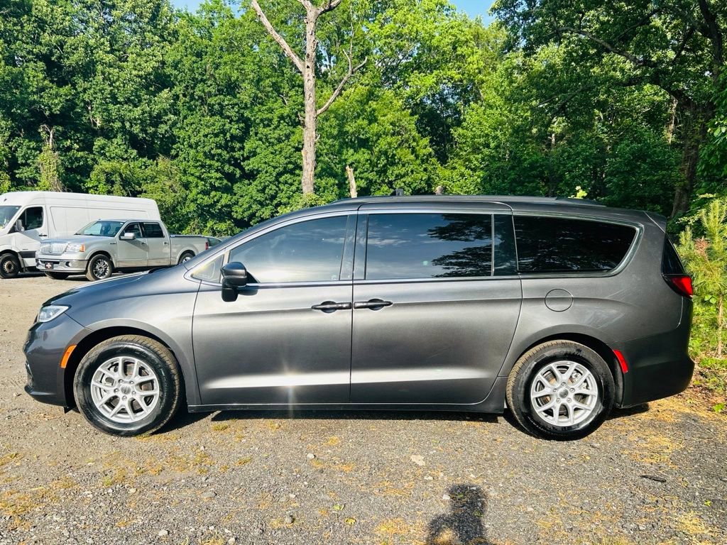 2022 Chrysler Pacifica Touring-L