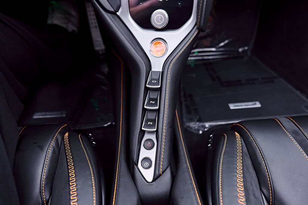Used 2025 McLaren 750S Spider photo 87