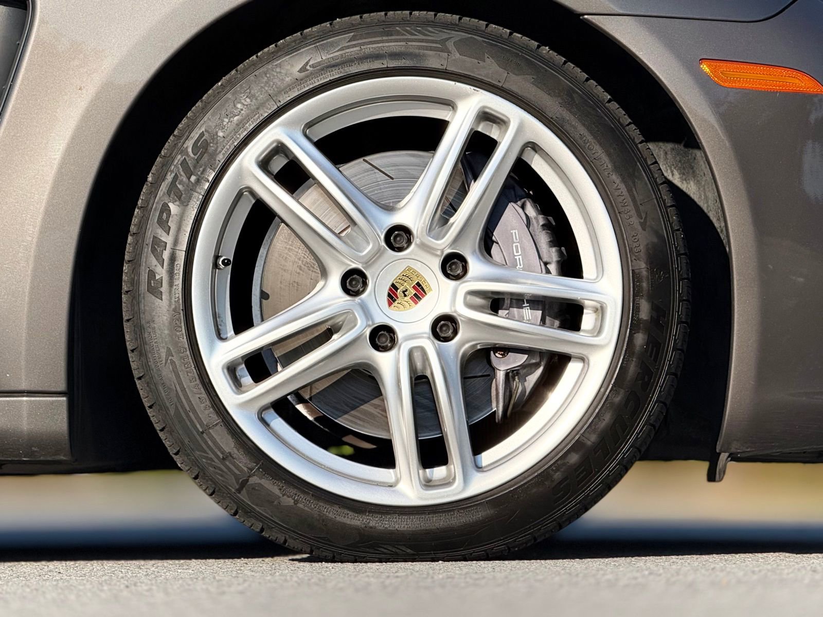 2015 Porsche Panamera 4