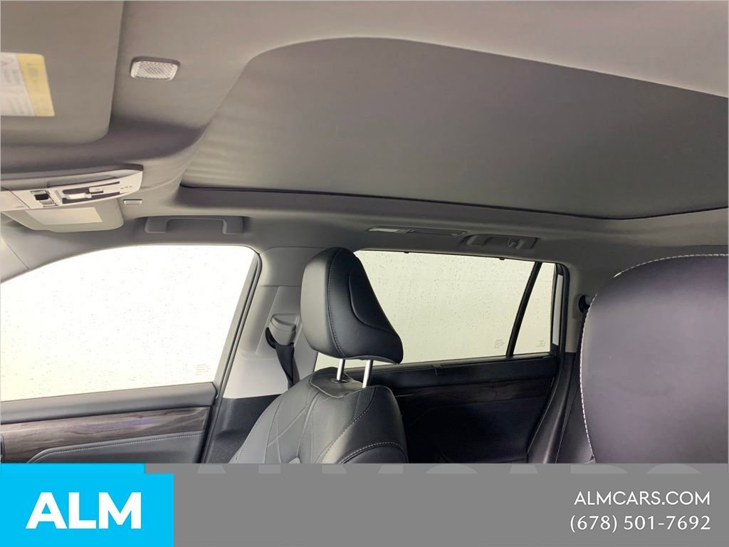 2023 Toyota Highlander Platinum