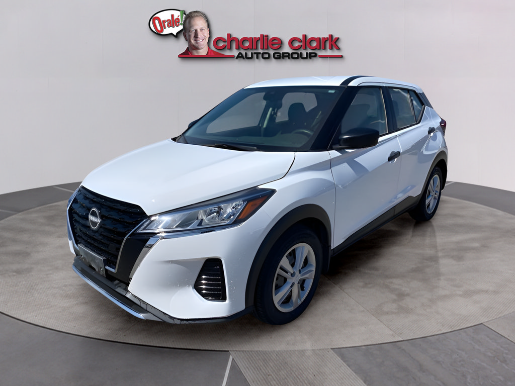 Used 2023 Nissan Kicks S