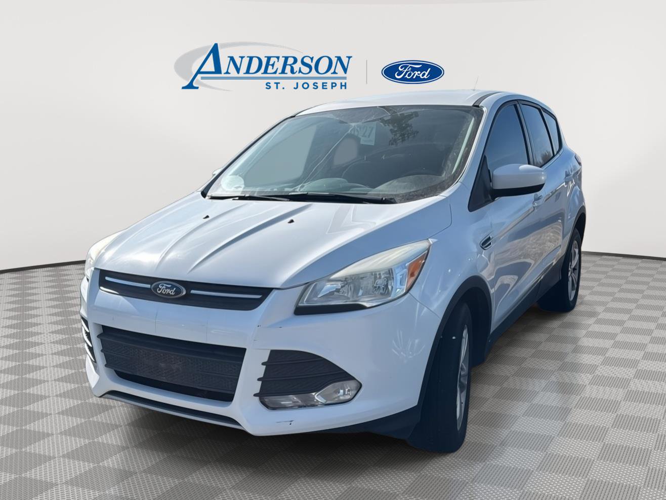 Used 2015 Ford Escape SE