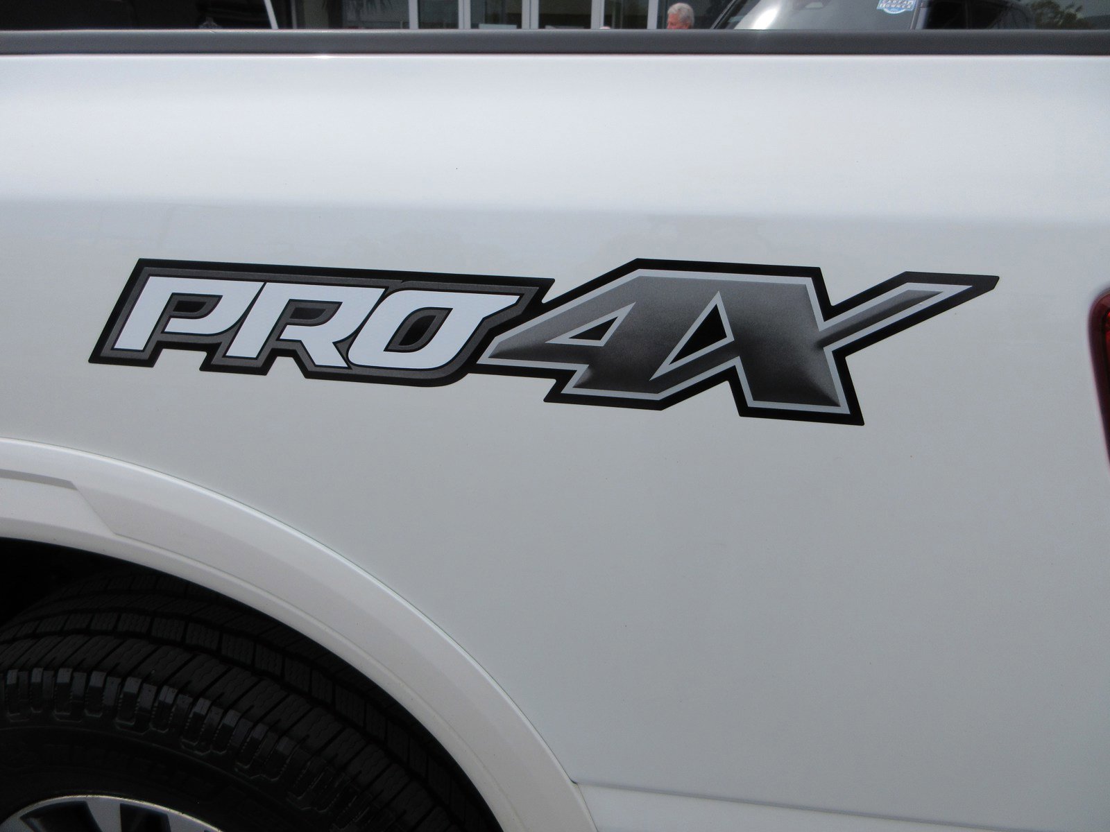 2017 Nissan Titan PRO-4X