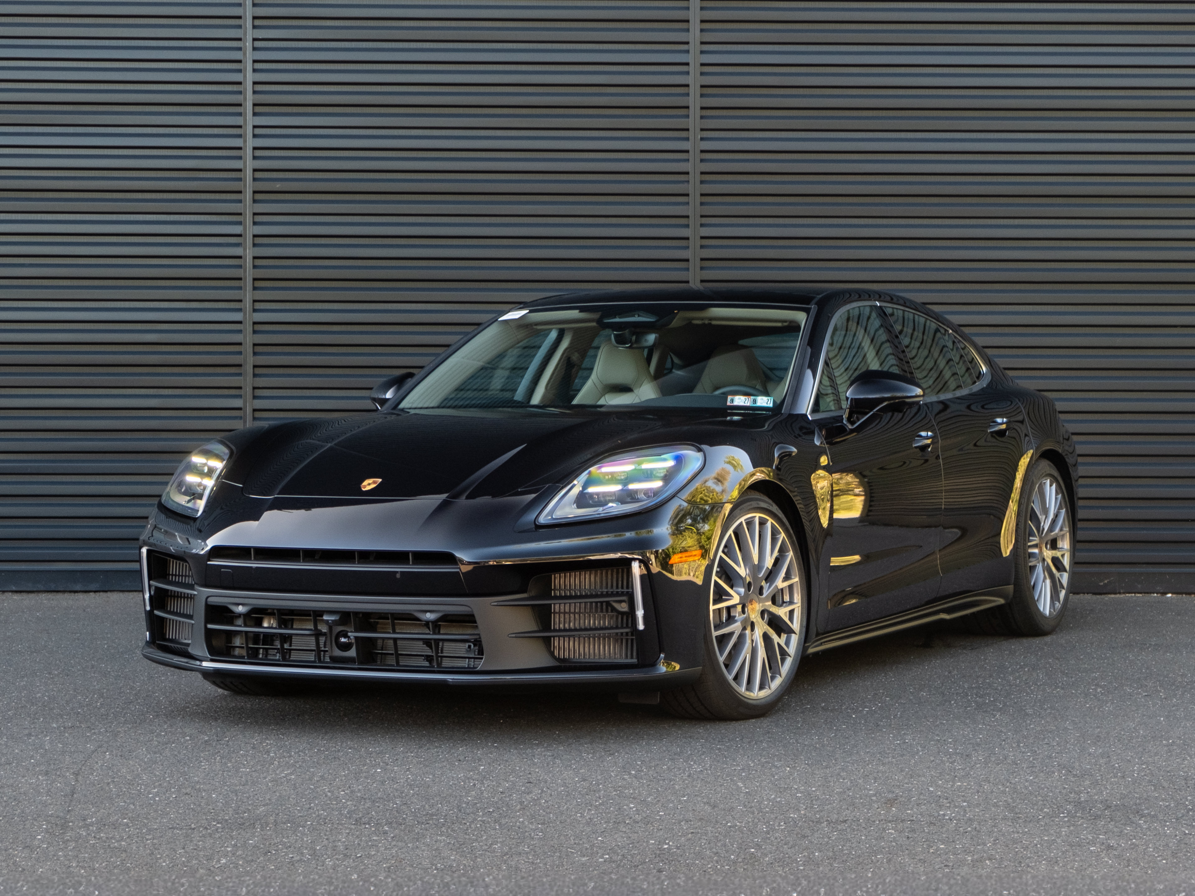 New 2026 Porsche Panamera 4