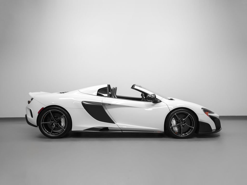 Used 2016 McLaren 675LT Spider 4