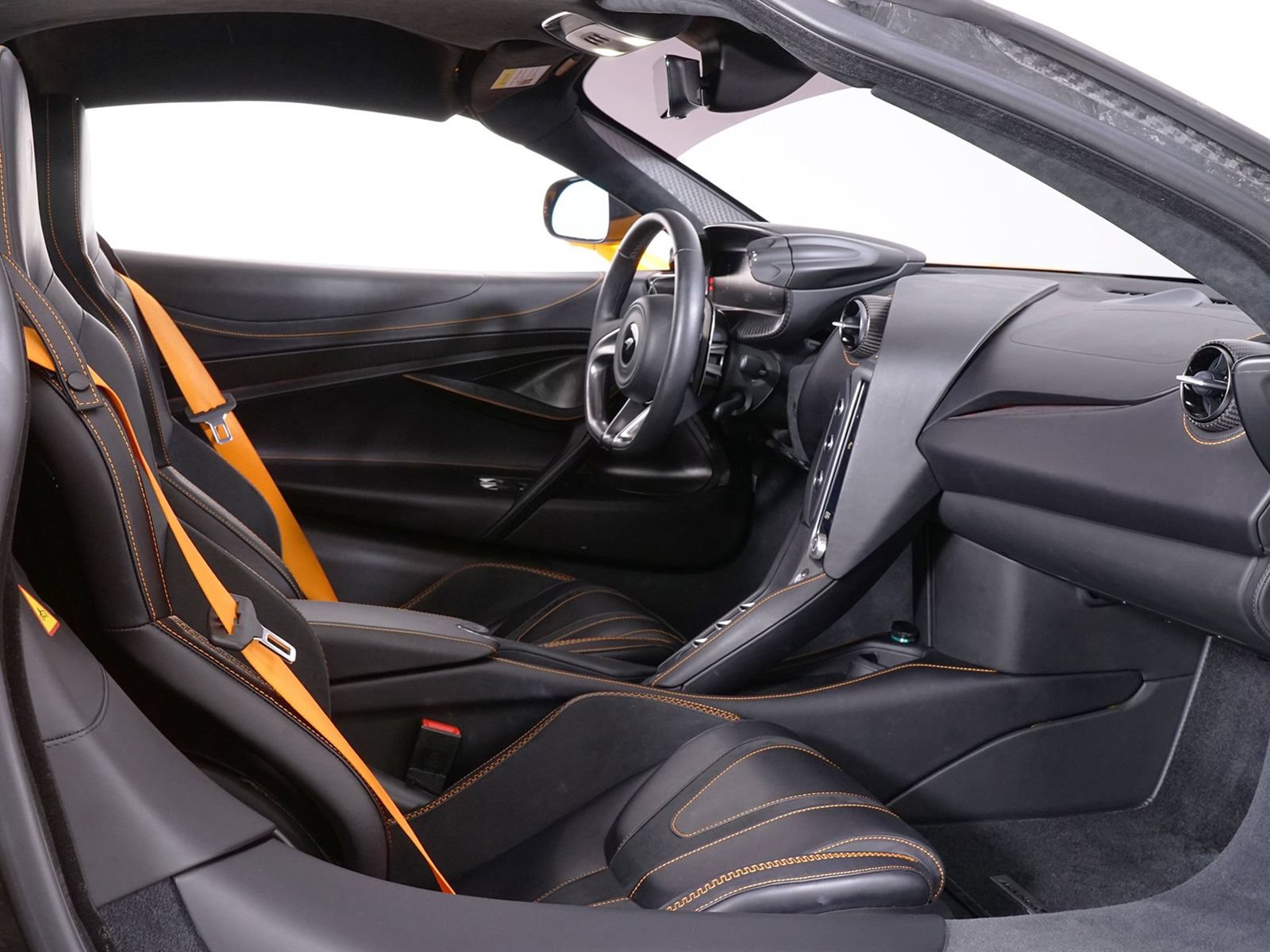 Used 2024 McLaren 750S photo 13