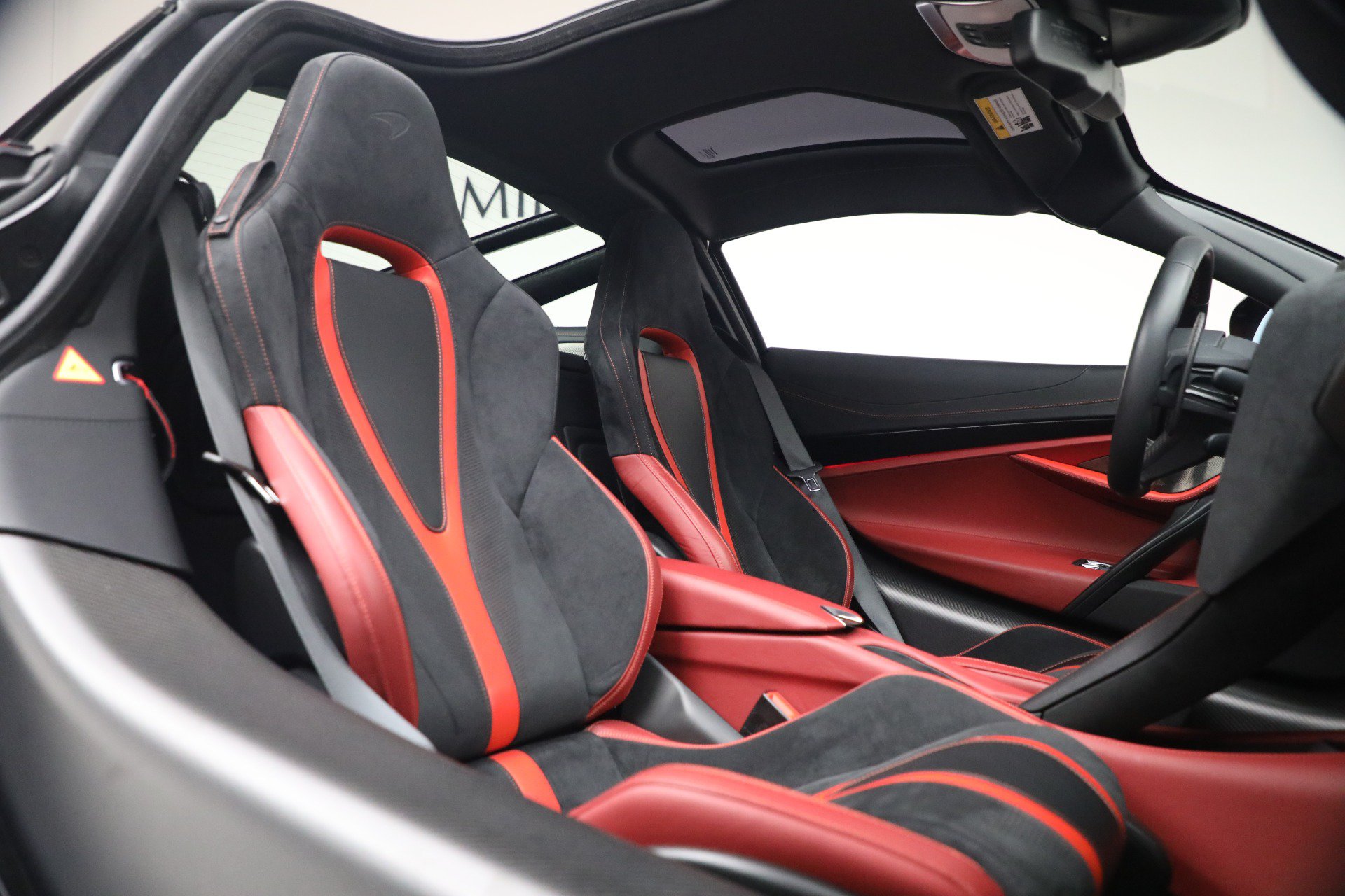 Used 2019 McLaren 720S Performance photo 23
