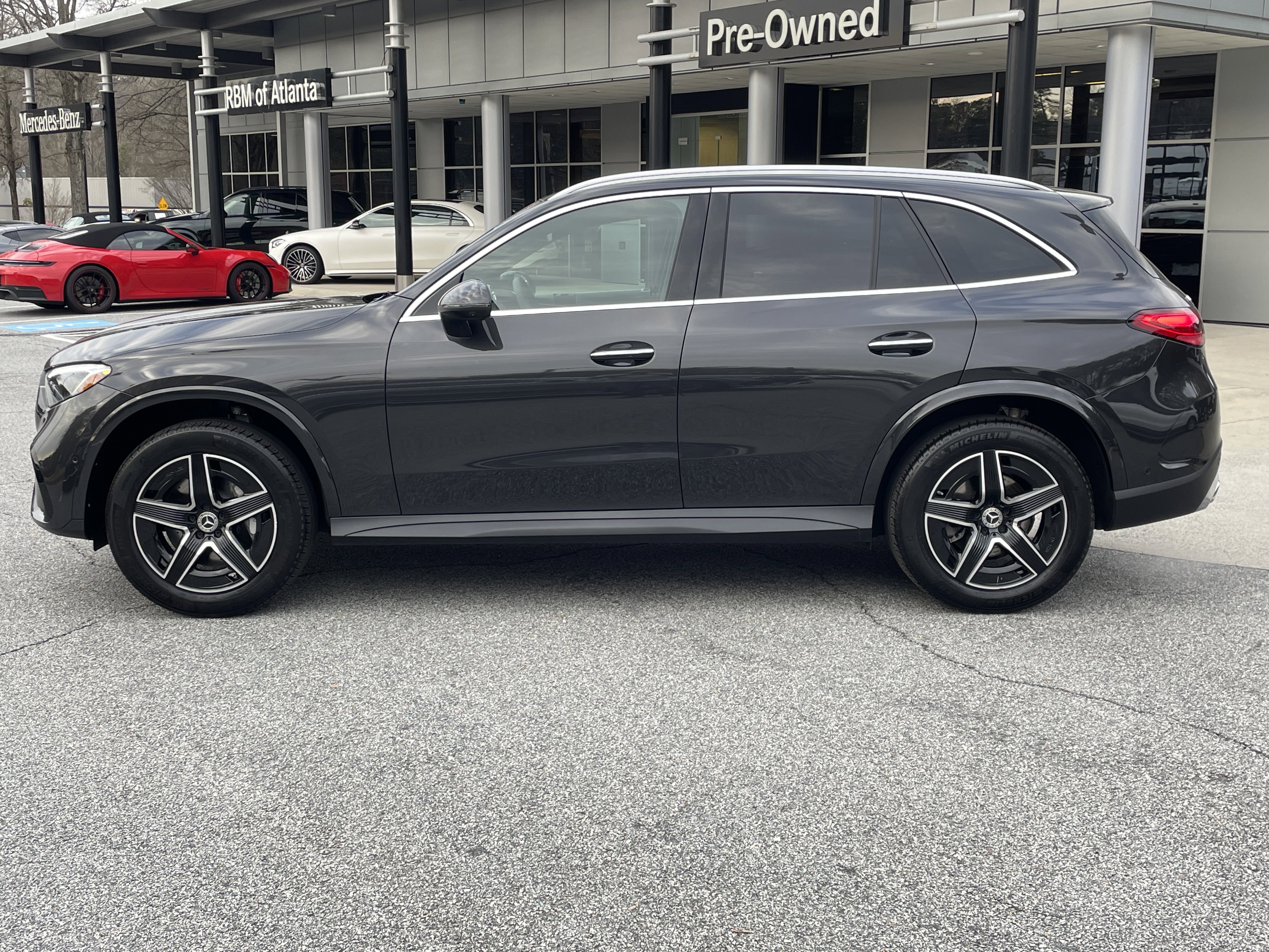 2025 Mercedes-Benz GLC 300 4MATIC