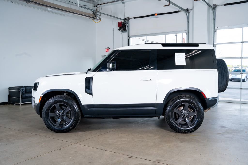 2022 Land Rover Defender 90 S