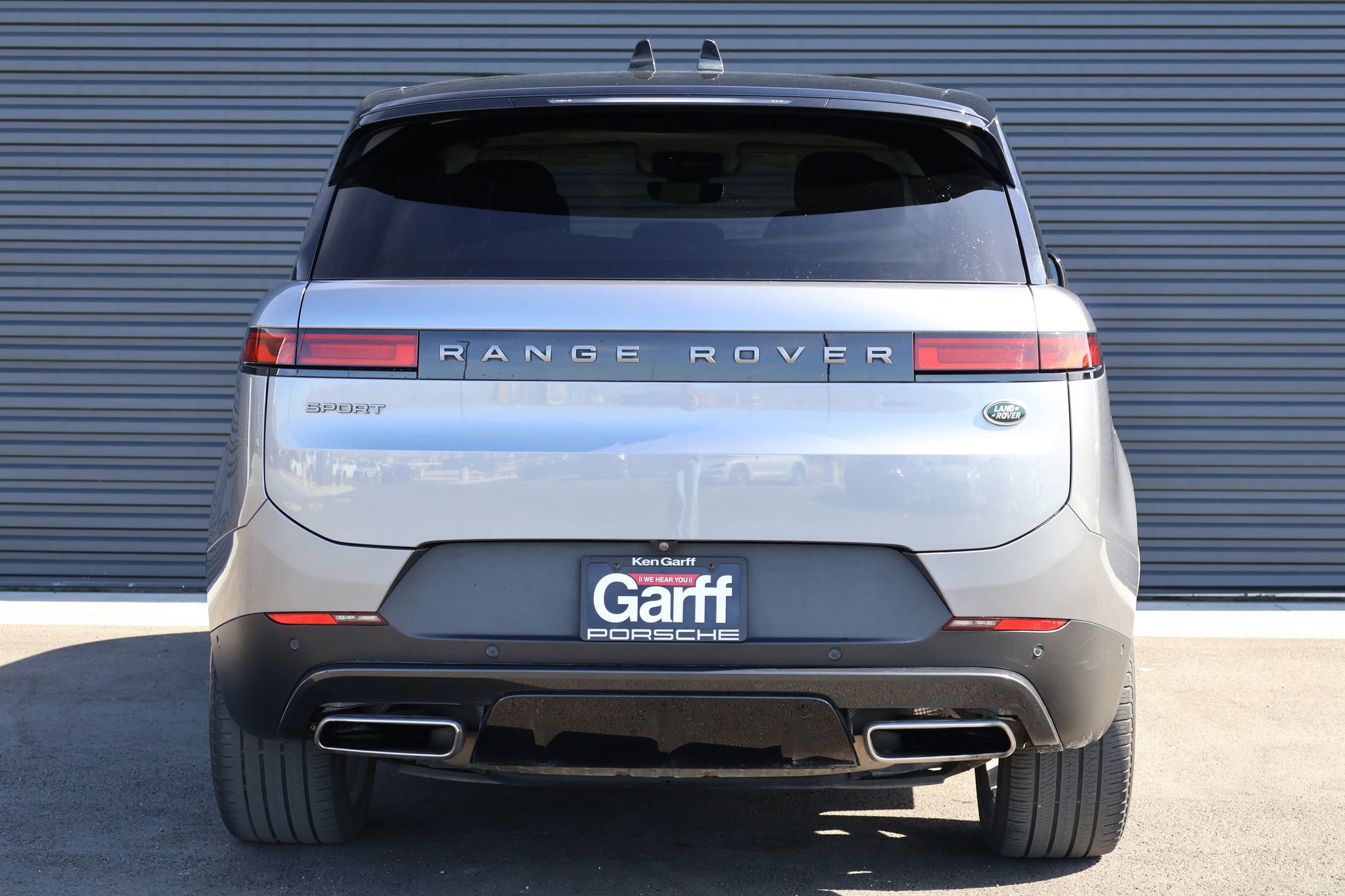 2023 Land Rover Range Rover Sport SE