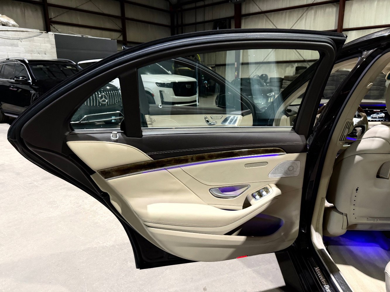 2015 Mercedes-Benz S 550 Sedan