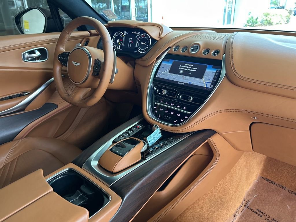 2023 Aston Martin DBX