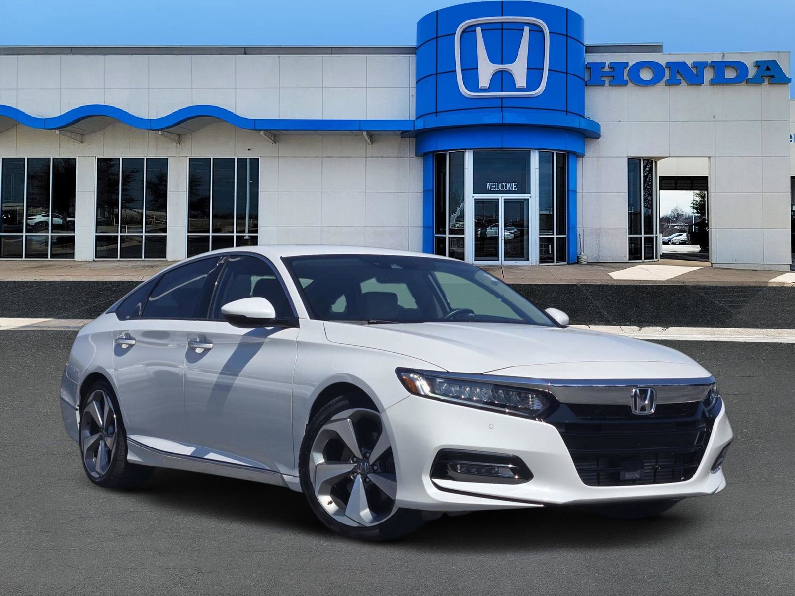Used 2019 Honda Accord Touring