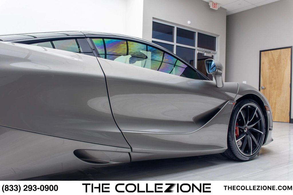 Used 2018 McLaren 720S photo 33