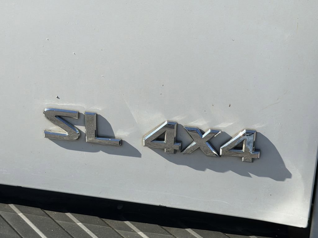 2011 Nissan Frontier SL