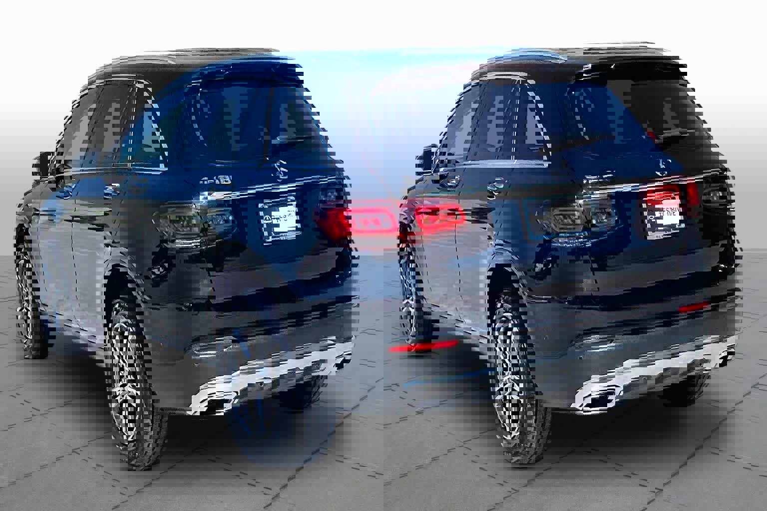 2022 Mercedes-Benz GLC 300