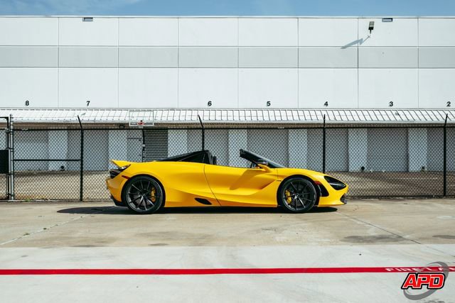 Used 2020 McLaren 720S Performance photo 13