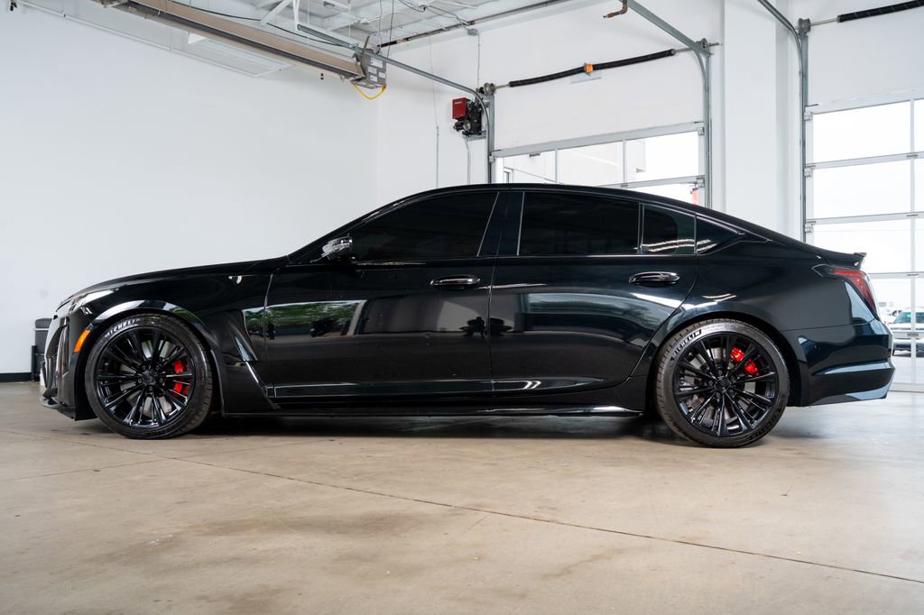 2024 Cadillac CT5 V Blackwing