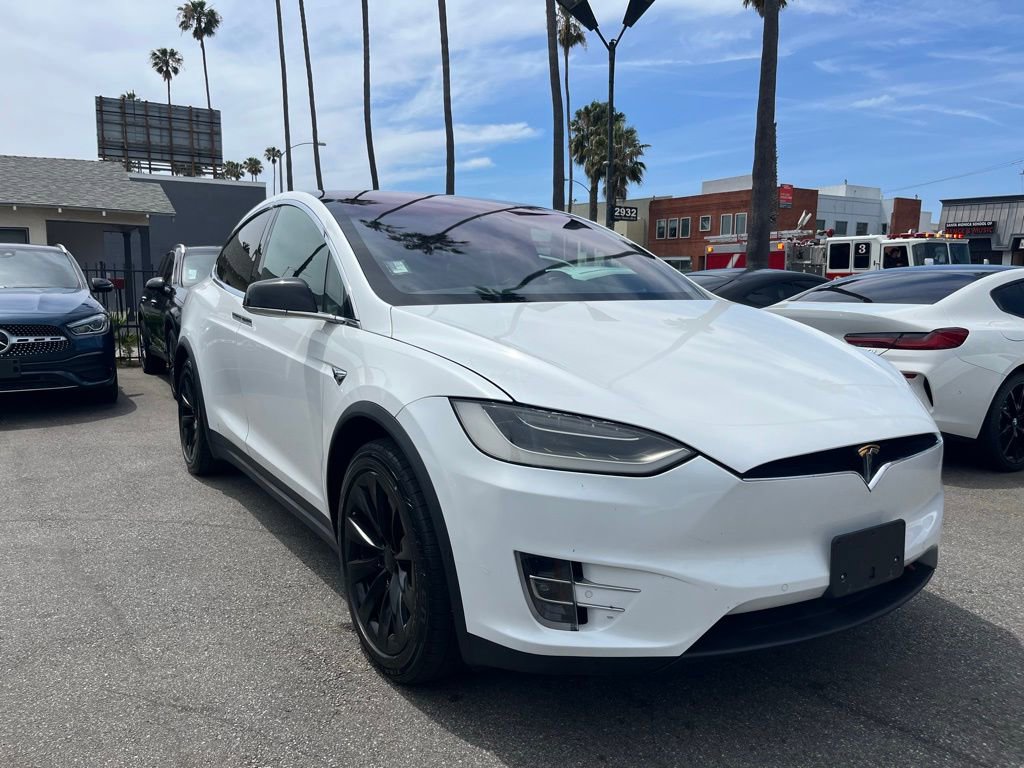 2020 Tesla Model X Long Range