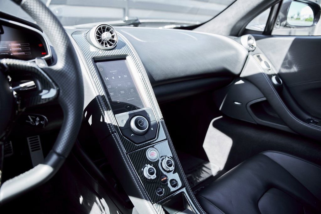 2012 McLaren MP4-12C Coupe