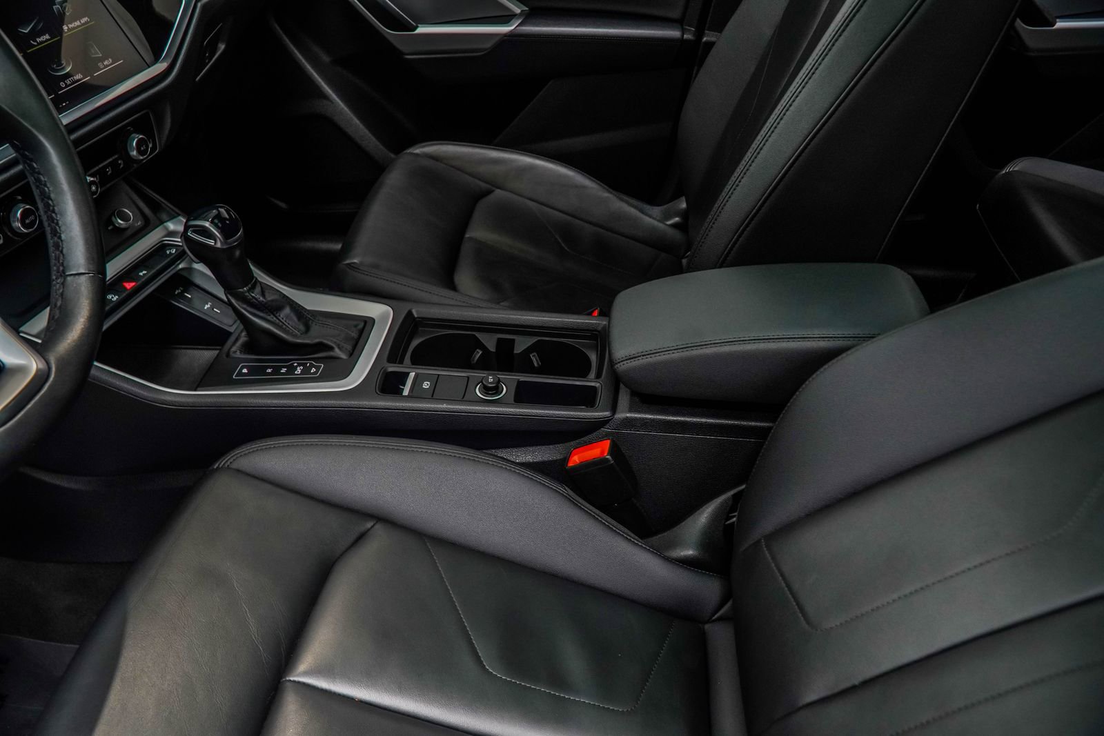 2025 Audi Q3 2.0T Premium