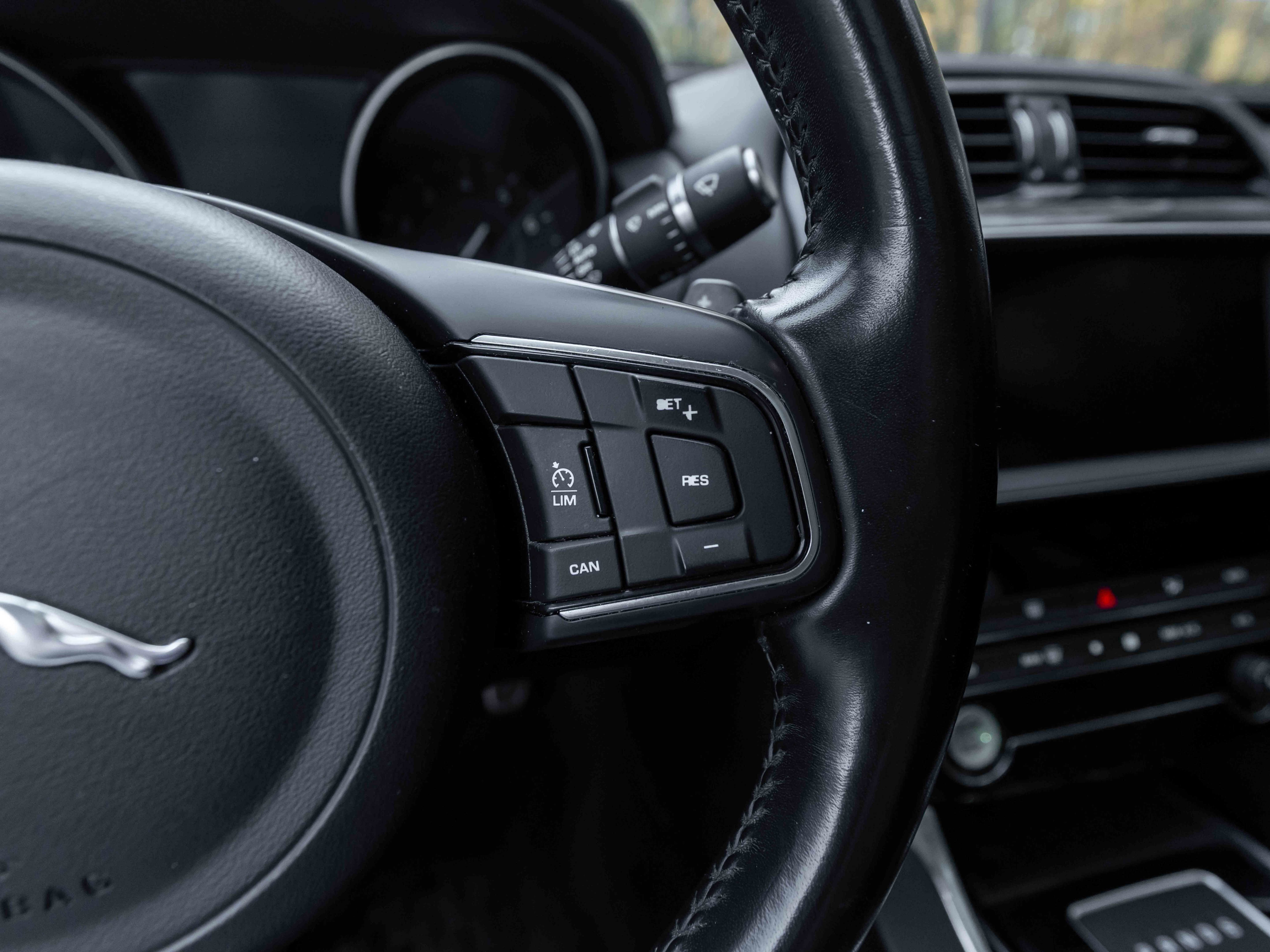 2019 Jaguar XE Premium