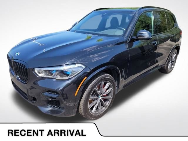 Used 2022 BMW X5 xDrive40i w/ M Sport Package
