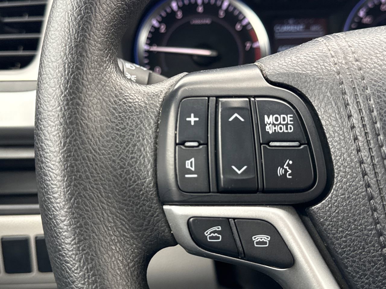 2015 Toyota Highlander LE