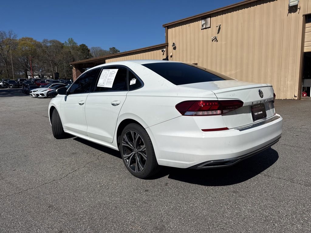 2022 Volkswagen Passat 2.0T SE