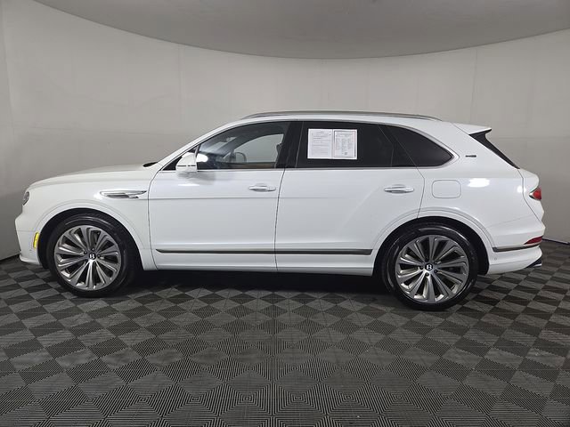 2023 Bentley Bentayga Plug-In Hybrid