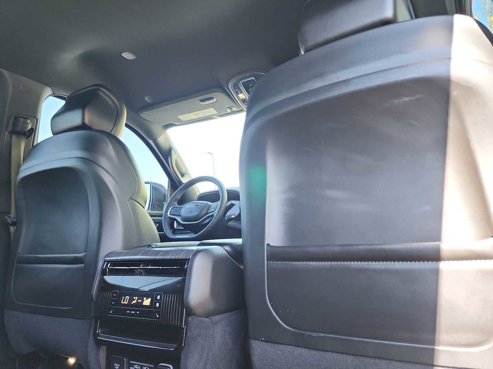 2024 Jeep Wagoneer Series III