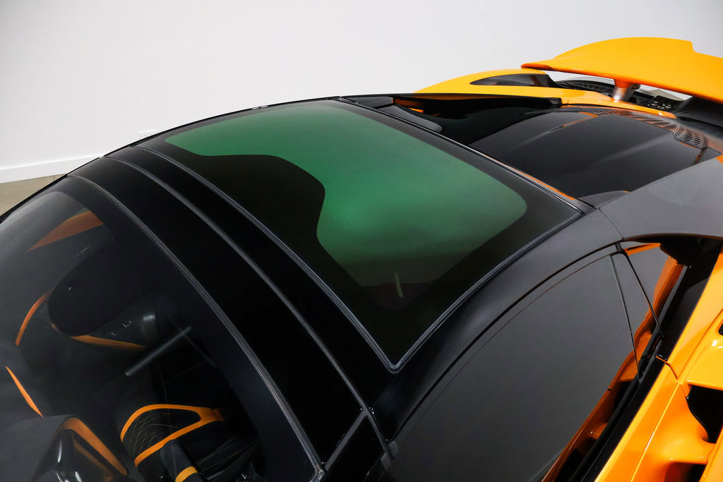 Used 2022 McLaren 765LT photo 26