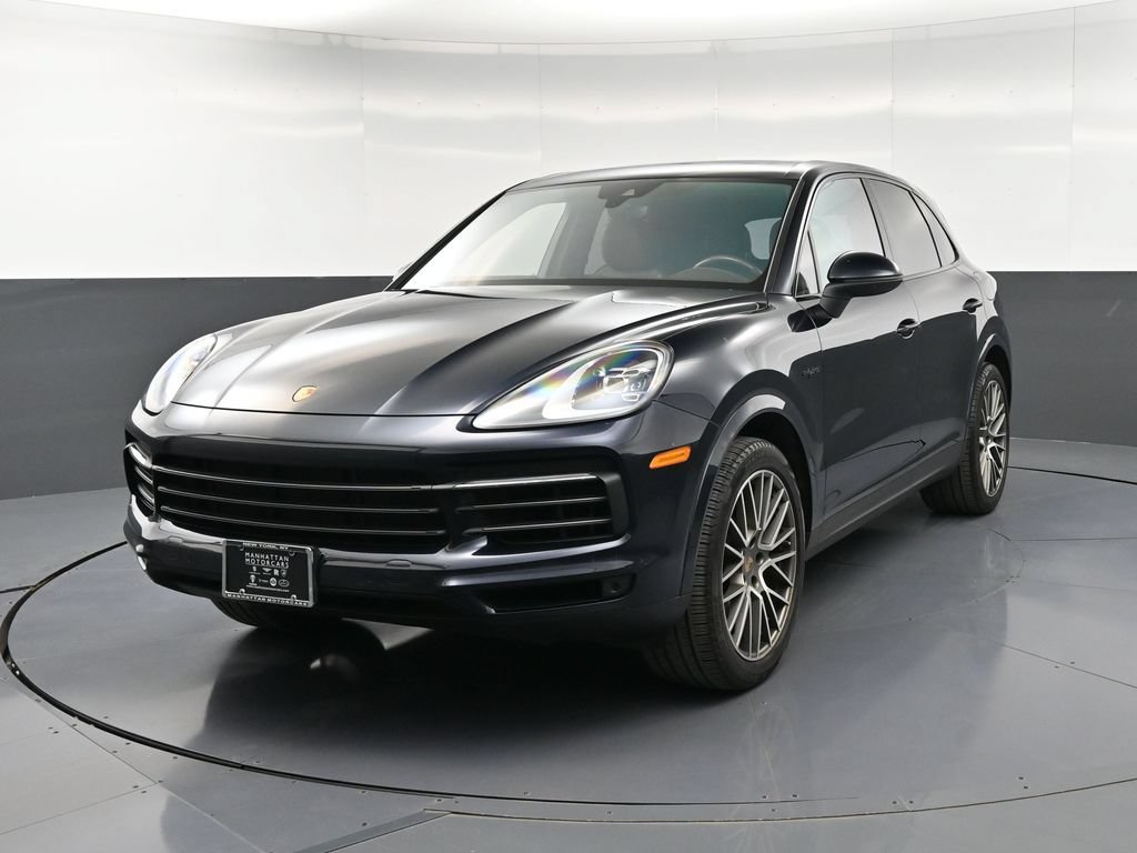 Certified 2023 Porsche Cayenne Platinum Edition