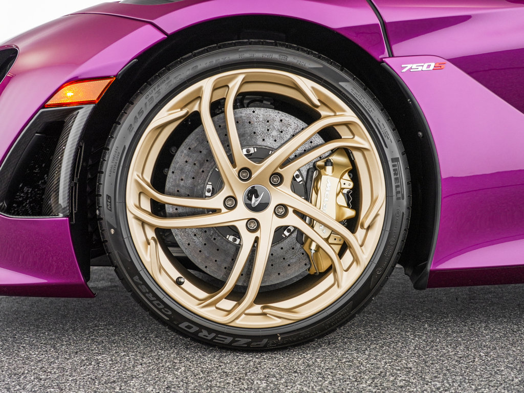 New 2027 McLaren 750S photo 30