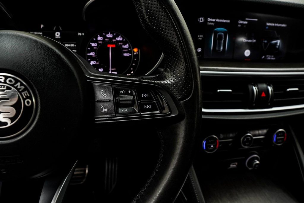 2022 Alfa Romeo Stelvio Ti