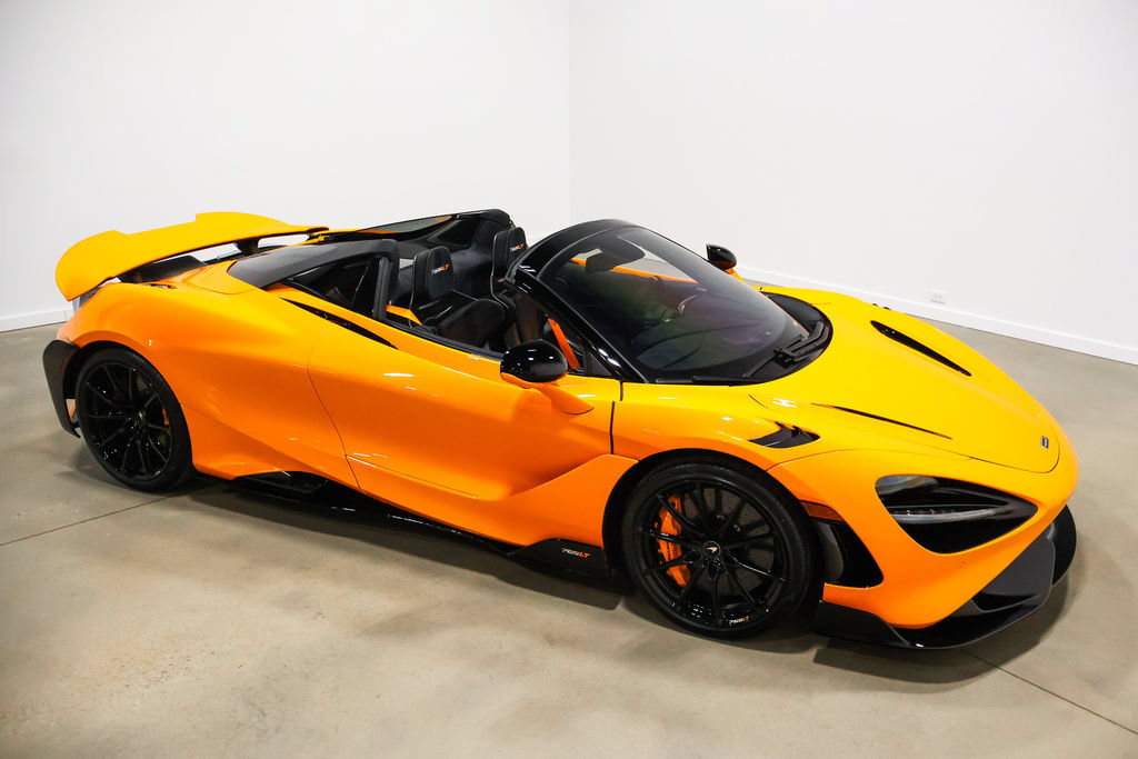 Used 2022 McLaren 765LT photo 78