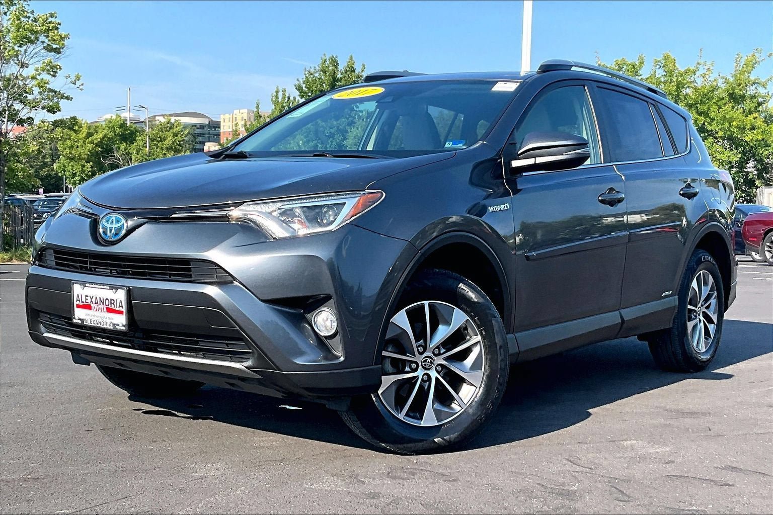 Used 2017 Toyota RAV4 XLE w/ Carpet Mat Package