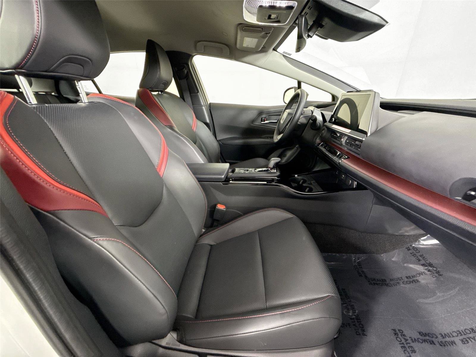 2025 Toyota Prius Plug-In Hybrid