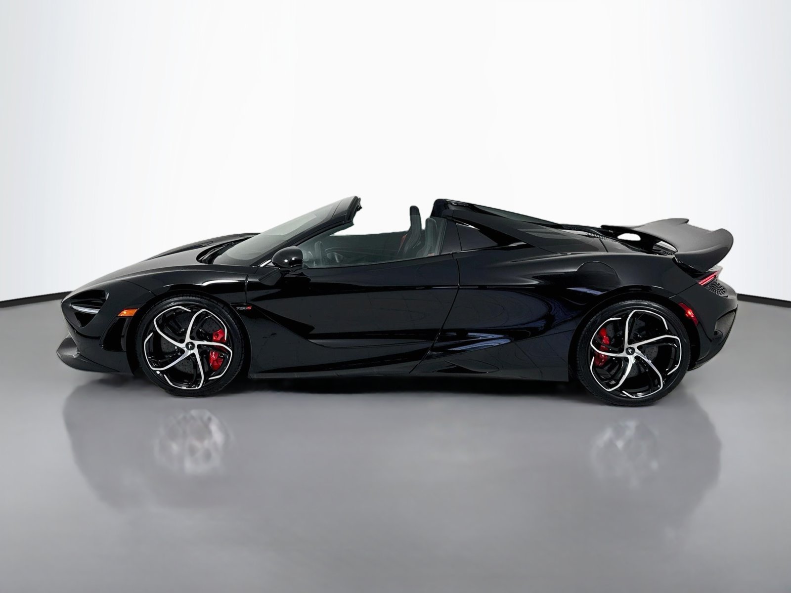New 2027 McLaren 750S Spider 4