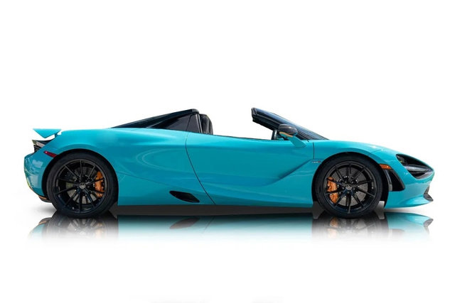 Used 2022 McLaren 720S Spider 2